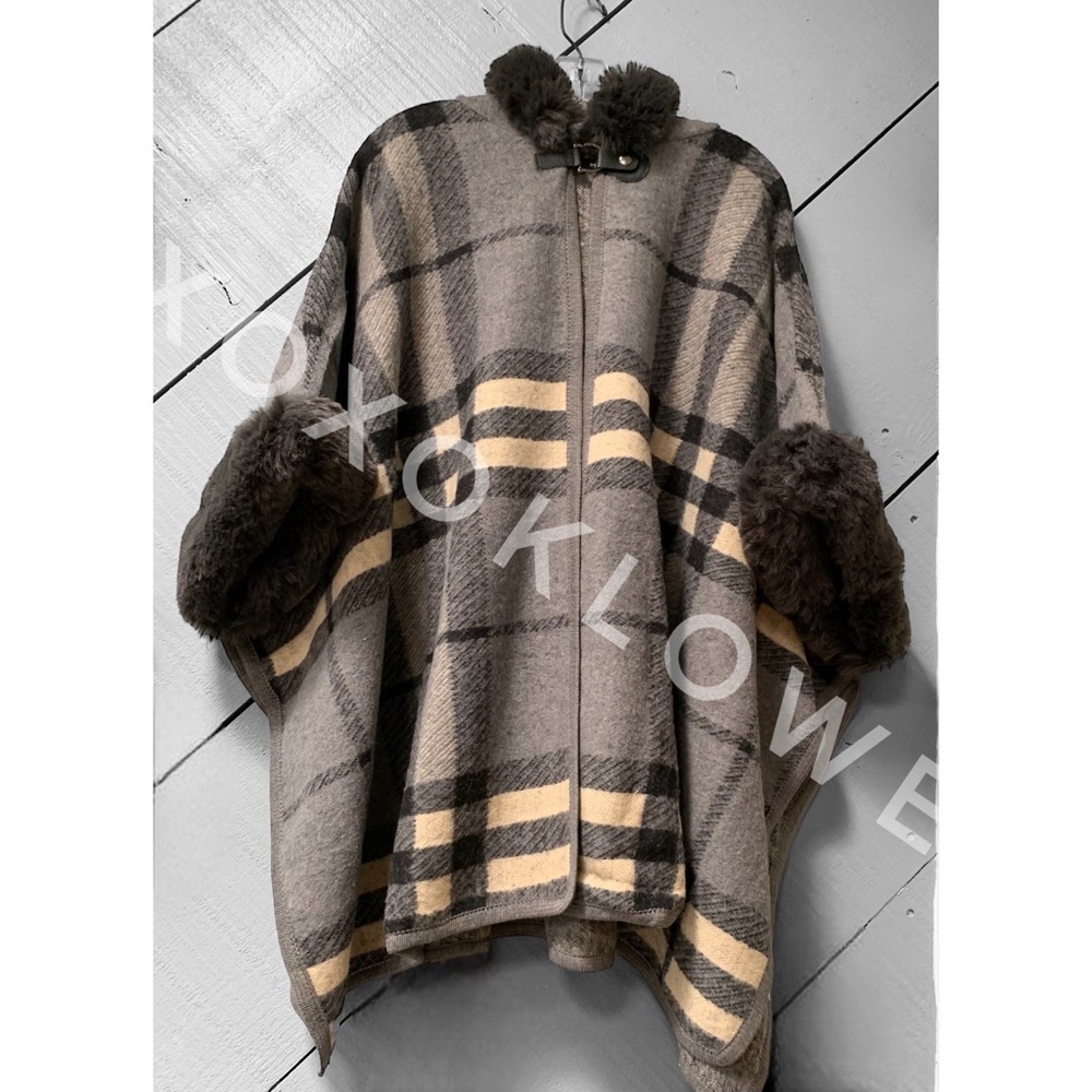 Gray & Cream Brushed Plaid Faux Fur Hooded Poncho - Picture 10 of 11